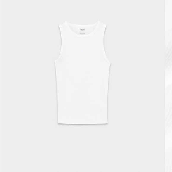 Aritzia Tops - Aritzia Sunday Best White Tank Top